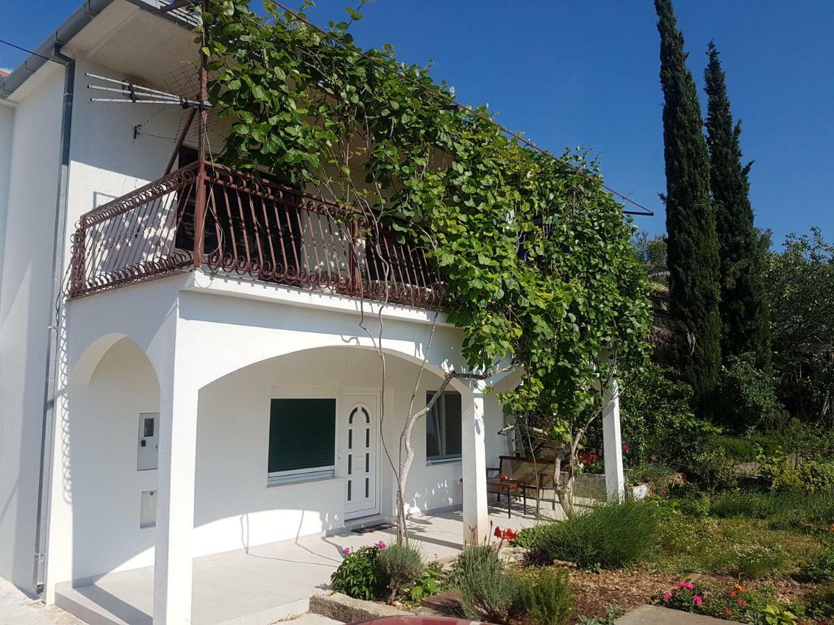 Apartment Okrug Gornji - Trogir With Sea View Zewnętrze zdjęcie